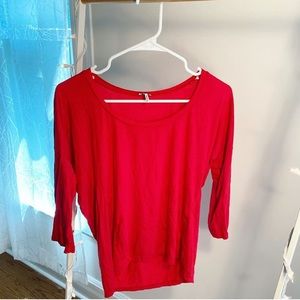 Red semi long sleeve flowy/loose top